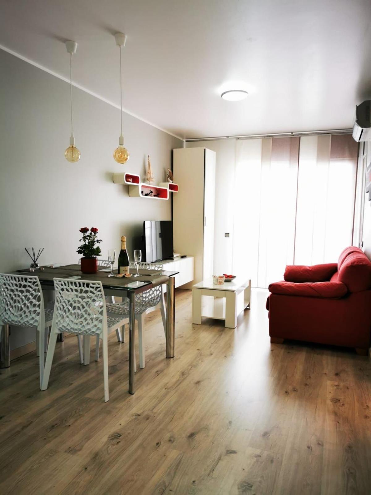 Apartment Ruby Lloret de Mar Bagian luar foto